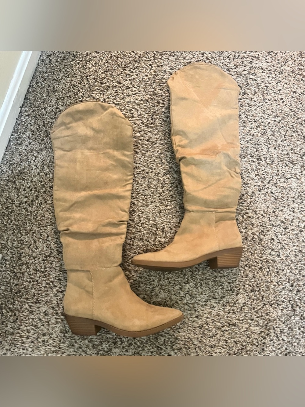 Wonderly Baxter Tan Over the Knee Boots Size 8